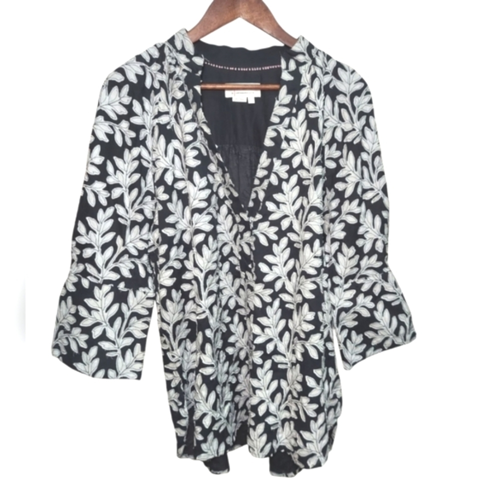 EUC Anthropologie Black and White Leaf Print Women's Tunic Cotton Top